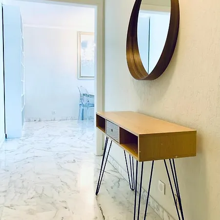 Le Schooner Apartment